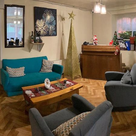 Hostal Hellen Puerto Natales Luaran gambar