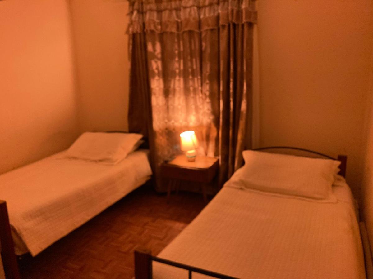 Hostal Hellen Puerto Natales Luaran gambar