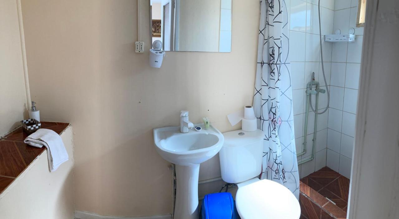 Hostal Hellen Puerto Natales Luaran gambar