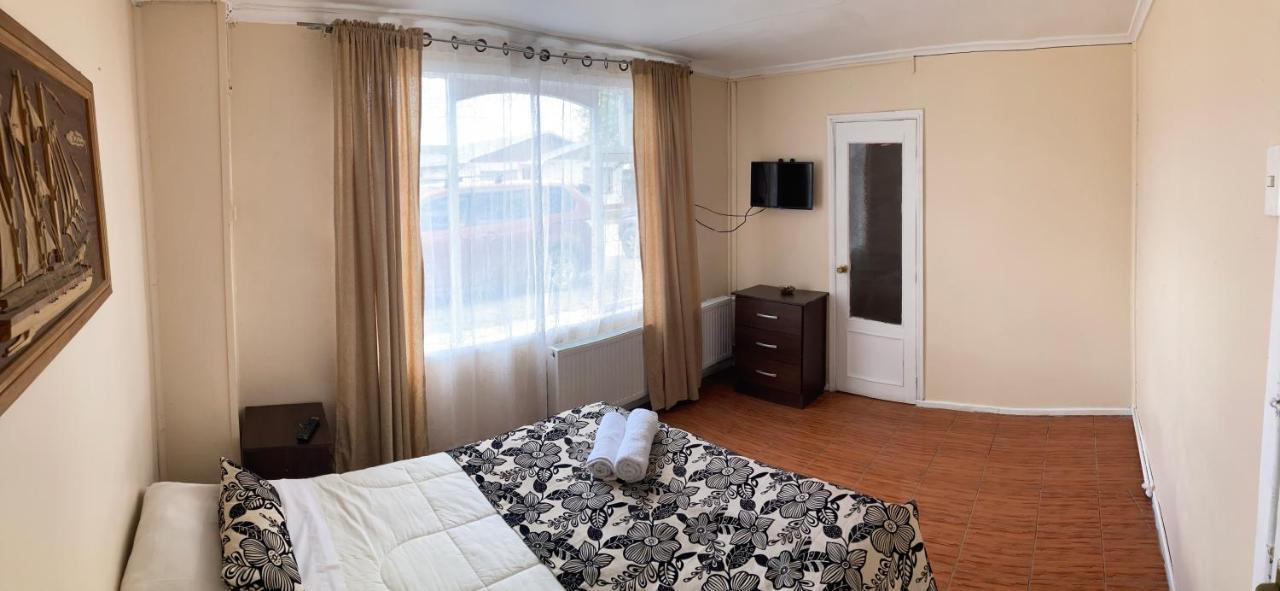 Hostal Hellen Puerto Natales Luaran gambar